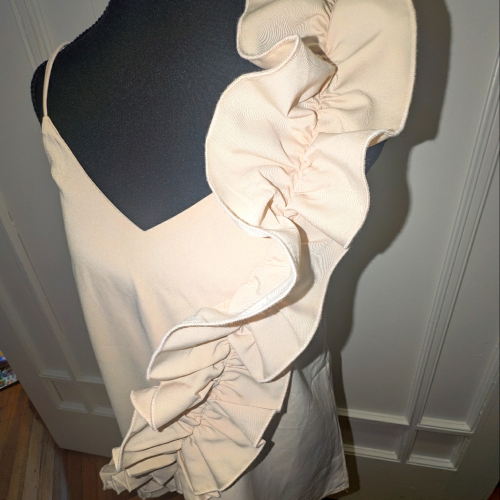 Cami Ruffle embellishment - Picture 8 of 8